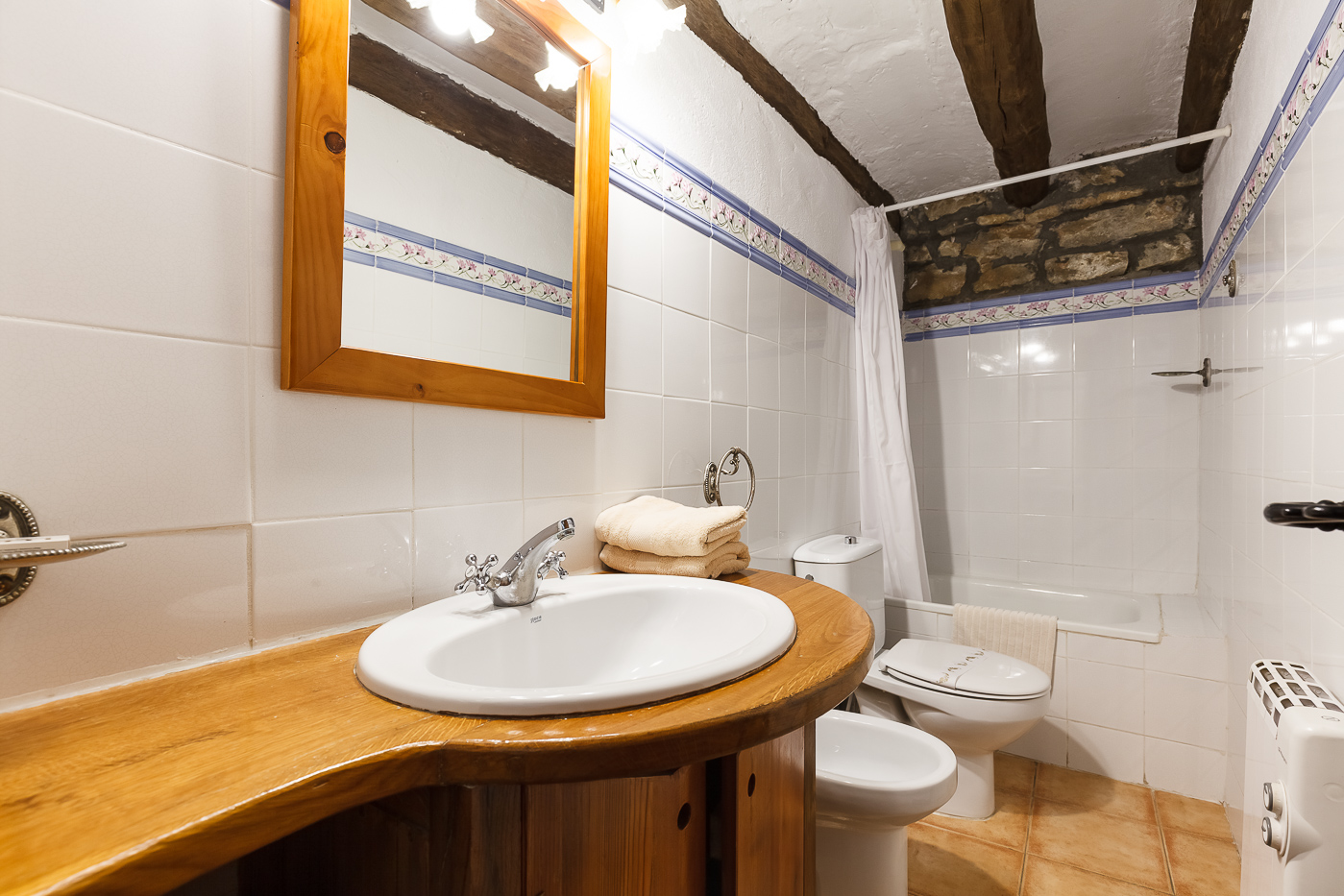 Este baño ahora tiene plato de ducha 